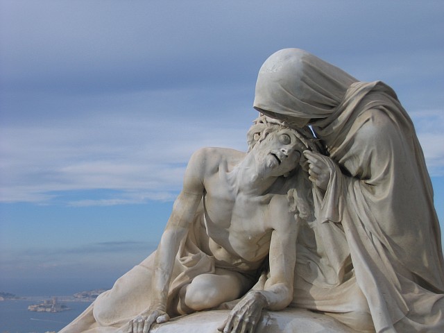 Name:  2093_marseilles-mary-and-jesus-statue-at-cathedral.jpg
Views: 221
Size:  58.0 KB